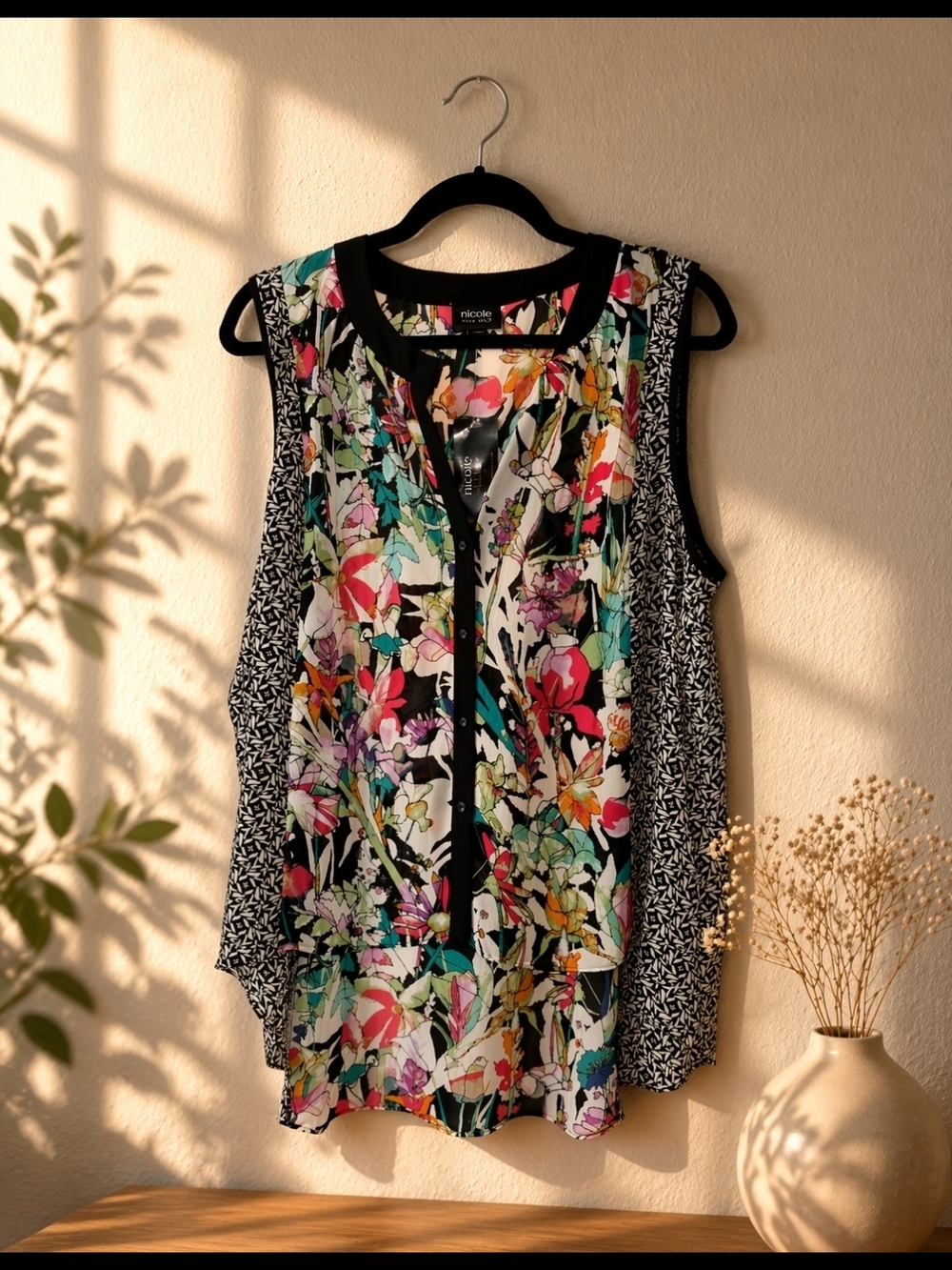 Nicole Miller Sleeveless Floral Print Top - Multicolor